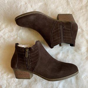 Skechers Women's Lasso Ankle Boot Chocolate Brown 10 US